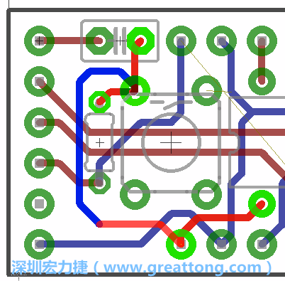 為了要創(chuàng)造一個電路通道，首先要先點擊重置開關的連結點進行布線，在電路板的背面繪制線路直到其它線路前的乾淨區(qū)域。