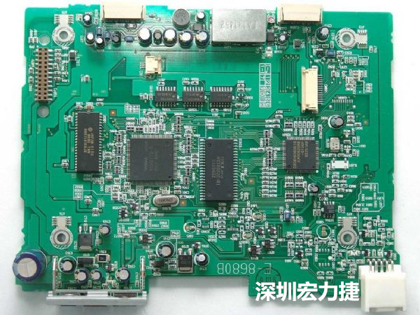 大面積PCB若電子元器件數(shù)量多、重量較重，板材強(qiáng)度不夠時(shí)容易產(chǎn)生PCB中央部凹陷問題。