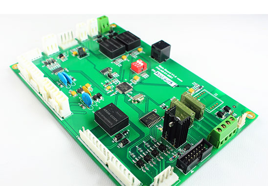 PCB布局：熱敏設(shè)備放置在冷空氣區(qū)域中，溫度測量設(shè)備放置在最熱的位置